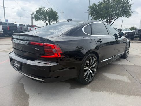 Used 2023 Volvo S90 B6 Plus AWD/4WD image 3