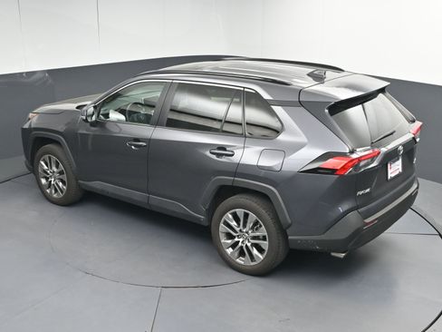 Used 2023 Toyota RAV4 XLE Premium image 36