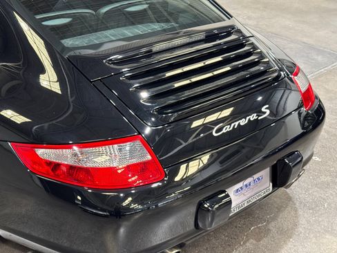 Used 2007 Porsche 911 Carrera S RWD image 16