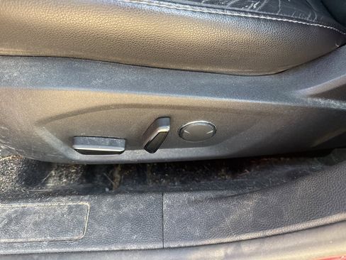 Used 2014 Ford Fusion SE w/ Equipment Group 202A image 14