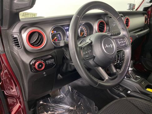 Used 2021 Jeep Wrangler Sport image 12