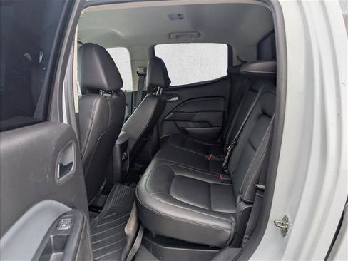 Used 2019 Chevrolet Colorado Z71 AWD/4WD image 16