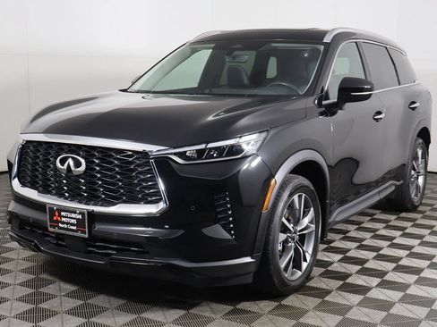 Used 2023 INFINITI QX60 Luxe w/ Cargo Package AWD/4WD image 11