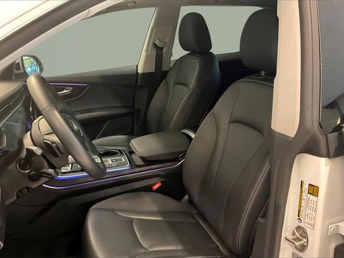 Used 2023 Audi Q8 Premium Plus w/ Premium Plus Package image 25