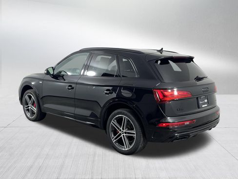 Certified 2025 Audi Q5 e Premium Plus w/ Premium Plus Package AWD/4WD image 5