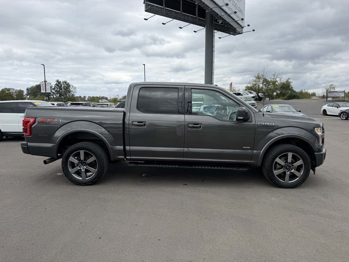 Used 2017 Ford F150 Lariat w/ Equipment Group 501A Mid AWD/4WD image 9