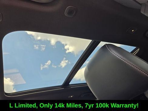 Certified 2024 Jeep Grand Cherokee L Limited w/ Luxury Tech Group II AWD/4WD image 21