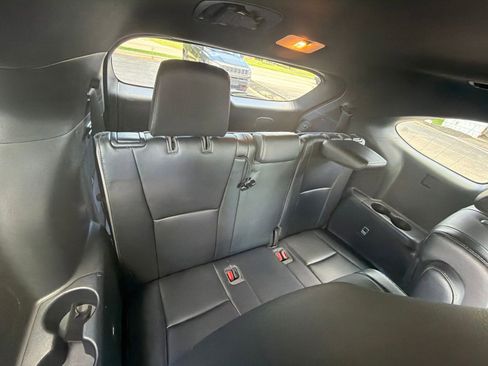 Used 2021 Toyota Highlander XSE FWD image 28