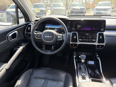 Used 2023 Kia Sorento SX image 23