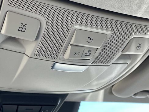 Certified 2023 Mercedes-Benz E 450 E 450 image 32