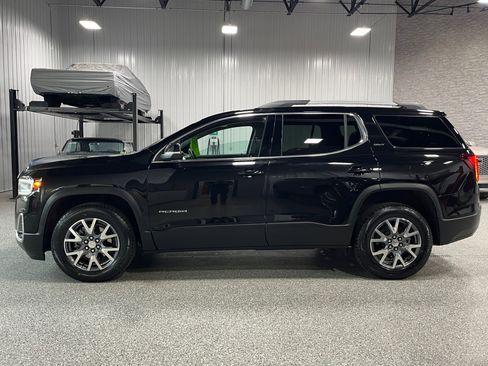 Certified 2023 GMC Acadia SLT w/ Trailering Package image 2