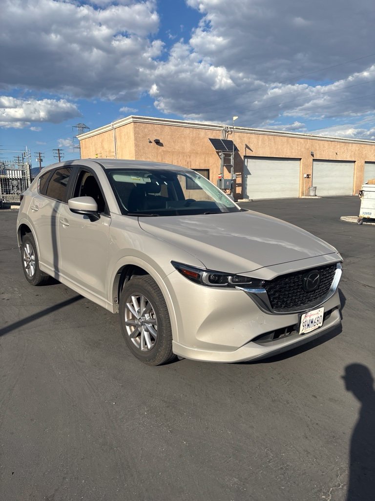 Used 2025 MAZDA CX-5 AWD 2.5 S w/ Select Package image 3