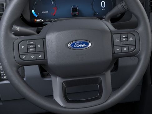 New 2026 Ford F250 XLT w/ XLT Premium Package AWD/4WD image 12