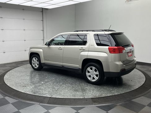 Used 2014 GMC Terrain SLE AWD/4WD image 2