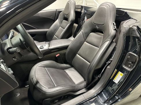 Used 2014 Chevrolet Corvette Stingray Convertible w/ 2LT Preferred Equipment Group image 22