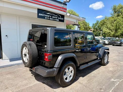 Used 2019 Jeep Wrangler Unlimited Sport S AWD/4WD image 14