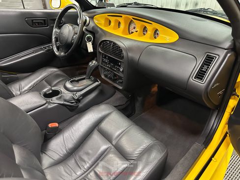 Used 1999 Plymouth Prowler RWD image 42