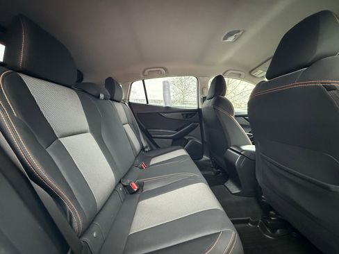 Used 2021 Subaru Crosstrek 2.0i Premium image 35