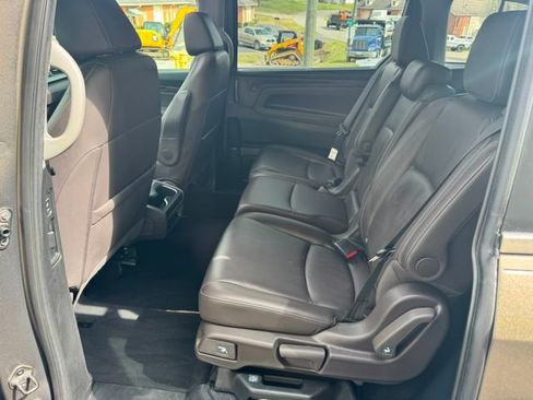 Used 2023 Honda Odyssey EX-L image 14