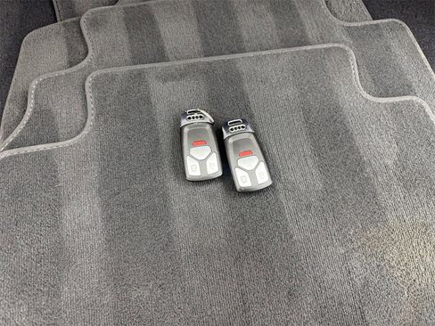 Used 2023 Audi Q5 2.0T Premium w/ Convenience Package image 83