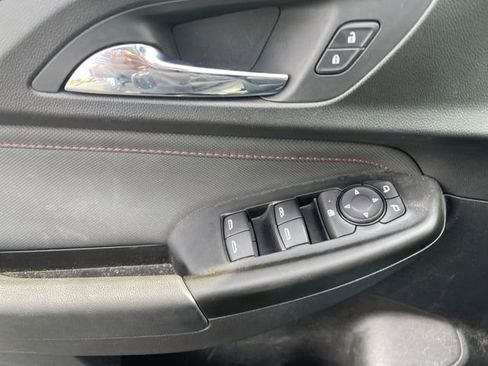 Used 2021 Chevrolet TrailBlazer RS w/ Convenience Package image 16