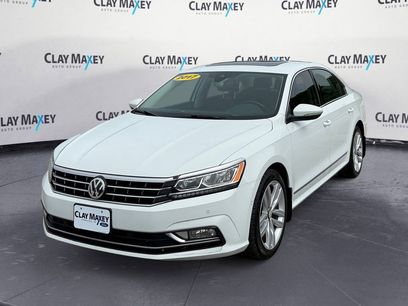 Used 2017 Volkswagen Passat 1.8T SEL Premium