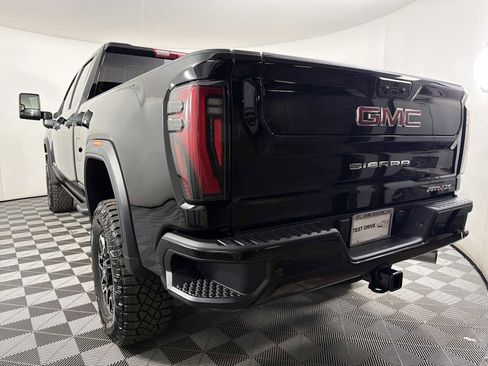 New 2026 GMC Sierra 2500 AT4X AWD/4WD image 4