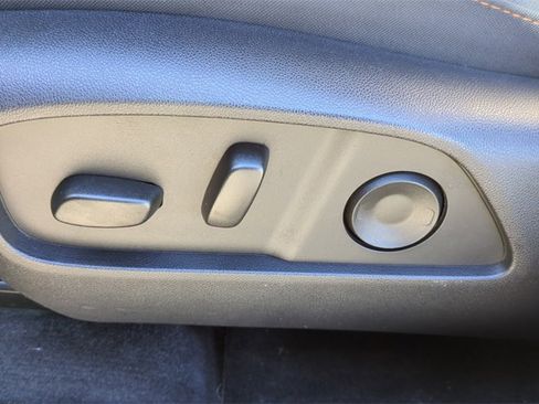 Used 2026 Chevrolet Equinox ACTIV image 11