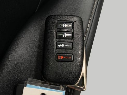 Used 2015 Lexus ES 350 w/ Premium Package FWD image 32