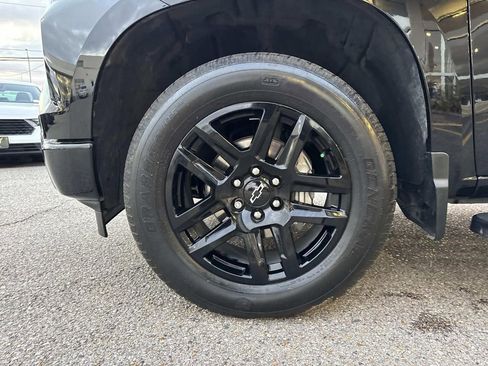 Used 2024 Chevrolet Silverado 1500 Custom w/ LPO, Dark Essentials Package image 5