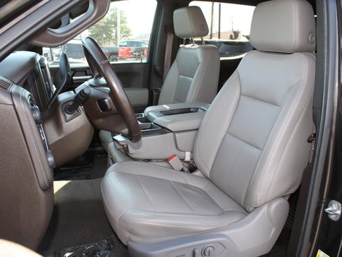 Used 2021 Chevrolet Silverado 1500 LT w/ All Star Edition Plus image 15