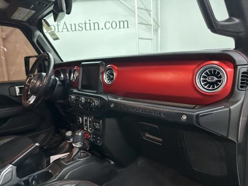 Used 2019 Jeep Wrangler Rubicon AWD/4WD image 21