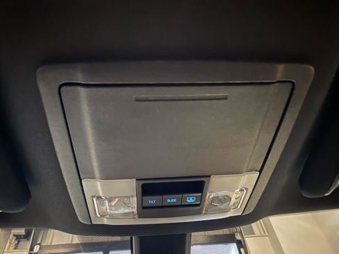 Certified 2019 Ford Explorer Platinum image 21