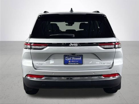 New 2025 Jeep Grand Cherokee Laredo w/ Luxury Tech Group I image 7