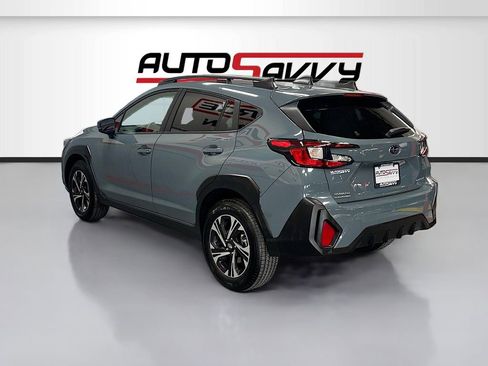 Used 2025 Subaru Crosstrek 2.0i Premium AWD/4WD image 5