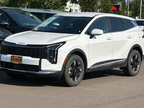 Certified 2026 Kia Sportage LX AWD/4WD image 8
