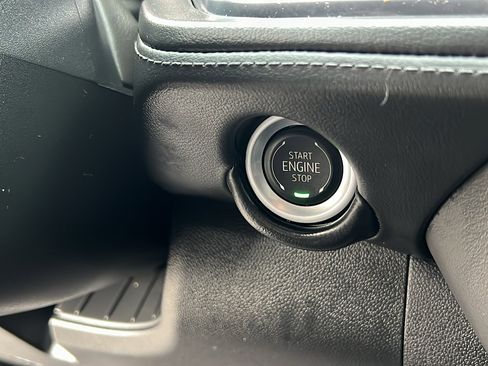 Certified 2025 Chevrolet Tahoe Z71 w/ Comfort Package image 30