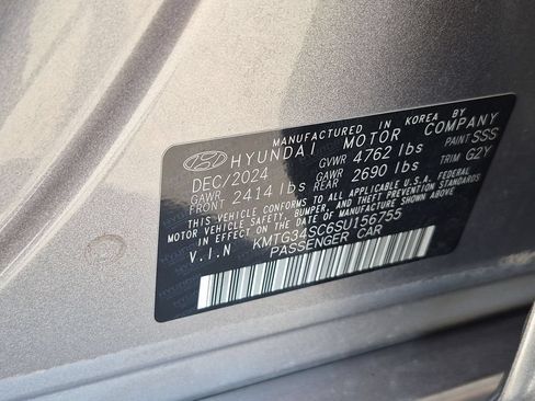 Used 2025 Genesis G70 2.5T RWD image 36