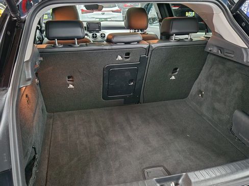 Used 2015 Mercedes-Benz GLA 250 GLA 250 4MATIC Sport Utility 4 image 55