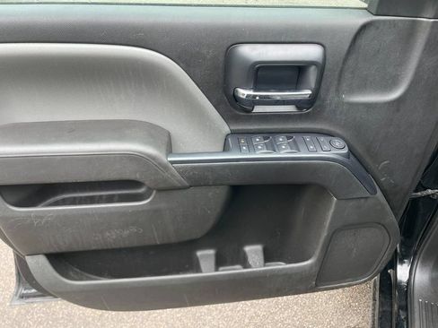 Used 2018 Chevrolet Silverado 1500 W/T w/ WT Fleet Convenience Package AWD/4WD image 11