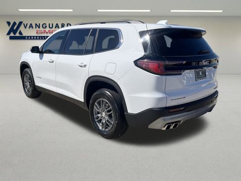 Used 2025 GMC Acadia Elevation image 3