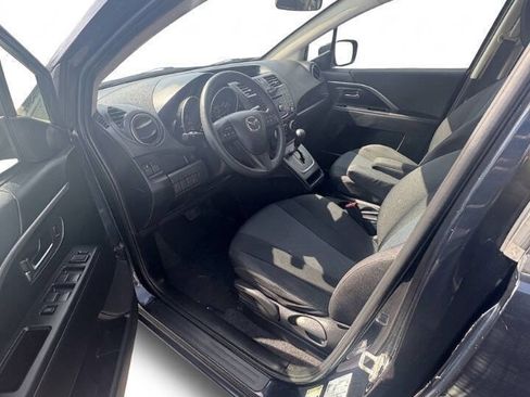 Used 2015 MAZDA MAZDA5 Sport image 9
