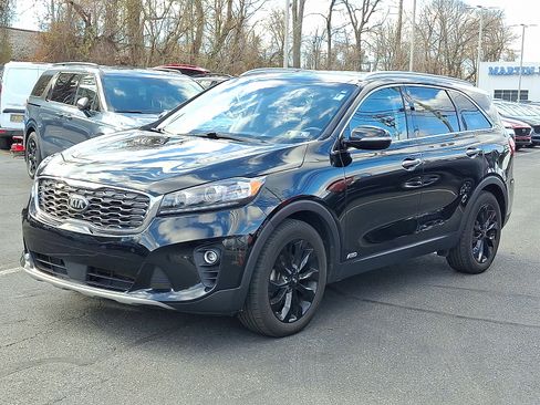 Certified 2020 Kia Sorento EX image 2
