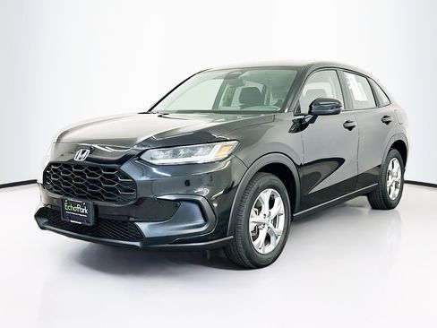 Used 2025 Honda HR-V LX image 3