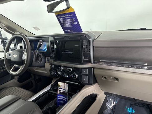 Certified 2026 Ford F350 Platinum w/ Platinum Plus Package image 38