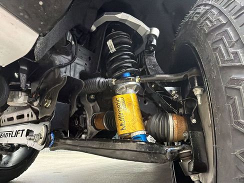 Used 2025 Chevrolet Silverado 1500 ZR2 w/ Technology Package image 16