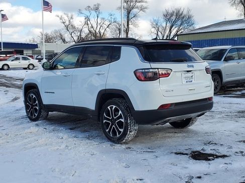 Certified 2023 Jeep Compass Limited image 2