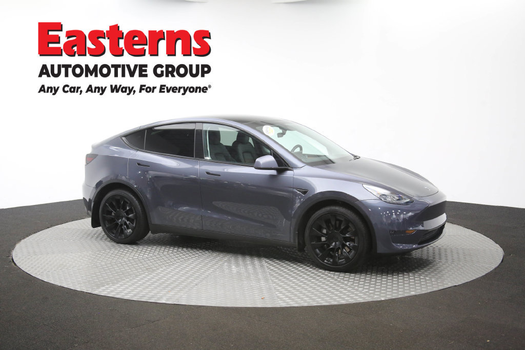 Used 2022 Tesla Model Y Long Range AWD/4WD image 44