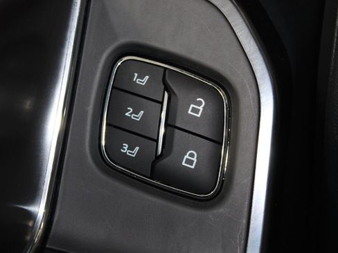 Used 2025 Ford F150 Platinum AWD/4WD image 43
