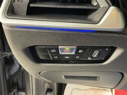 Used 2019 BMW 330i 330i w/ Convenience Package image 16
